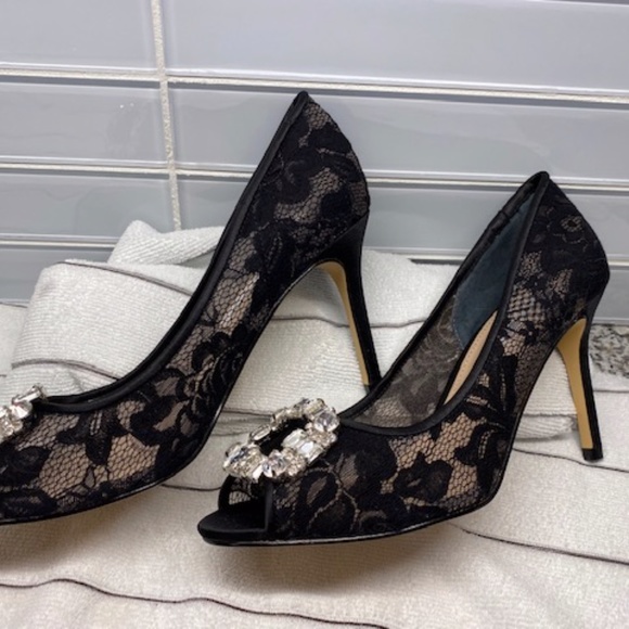 Black Lace high-heel shoes with sparkle embellishments 8.5M - Picture 1 of 6